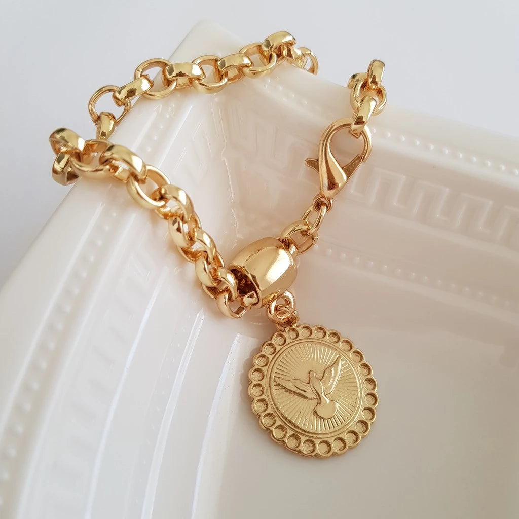 Pulseira Feminina com Pingente Espírito Santo Dourado