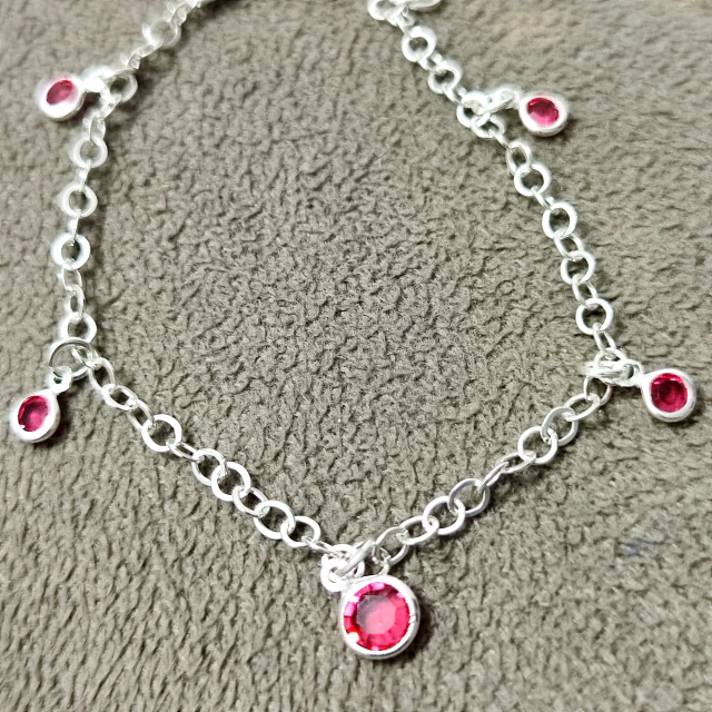 Pulseira 4 pedras pqn e 1 grande 1 - Kalon Joias