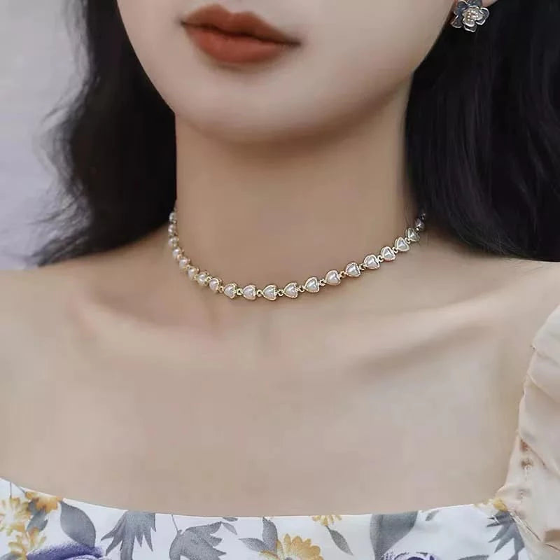Kit Conjunto Colar Choker + Pulseira de Pérolas de Coração Delicado Banhado a Ouro 18K